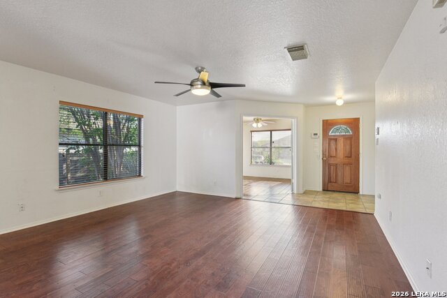 Image 3 of 35 For 5015 Viking Coral