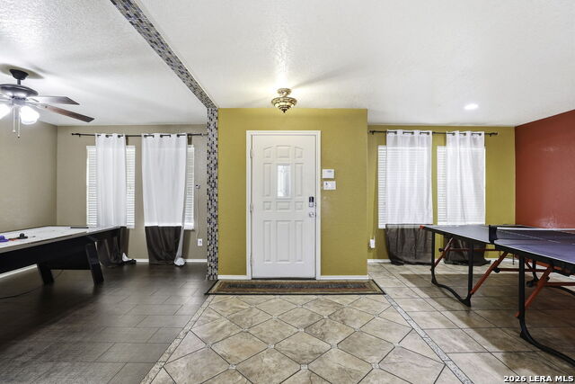 Listing photo id 1 for 319 Shadbush St