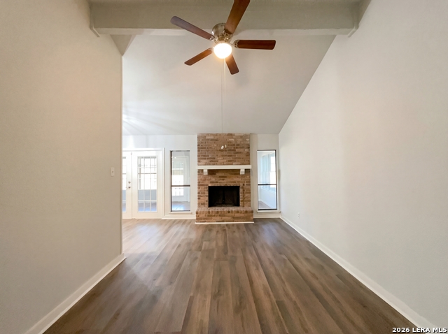 Image 3 of 20 For 8911 Rich Trace