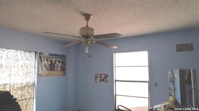 Image 15 of 18 For 823 Darby  