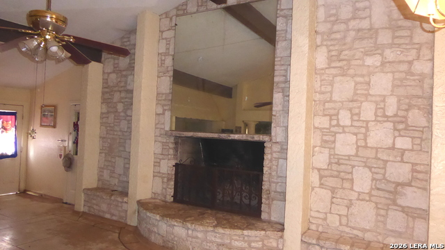 Image 9 of 18 For 823 Darby  