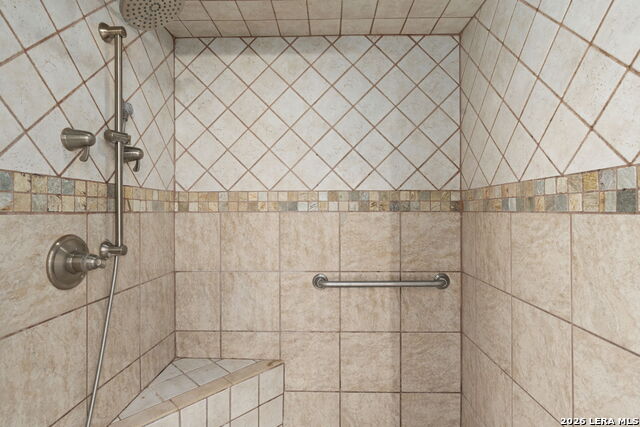 Image 24 of 35 For 1826 Chippington