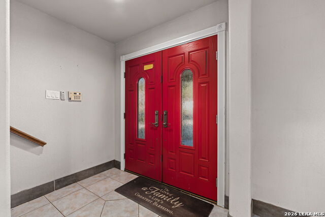 Image 4 of 35 For 1826 Chippington