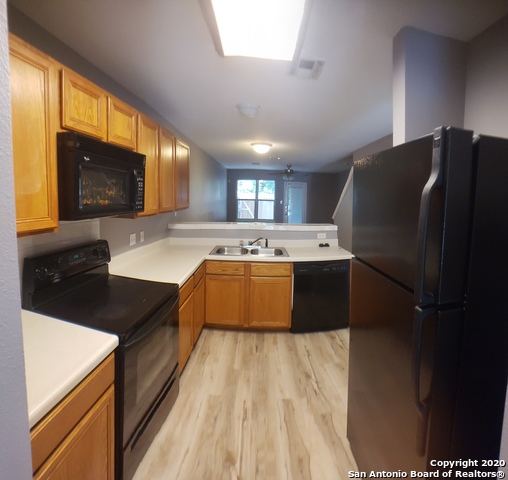 Image 5 of 12 For 19 Autumn Pass  19