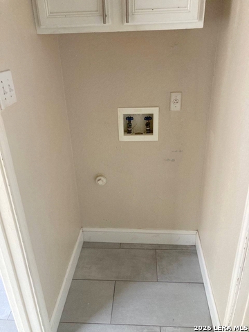 Image 17 of 20 For 7915 Avellano