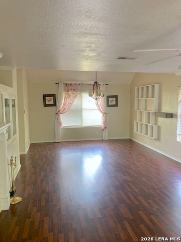 Image 2 of 20 For 7915 Avellano