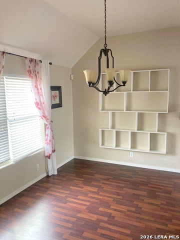 Image 4 of 20 For 7915 Avellano