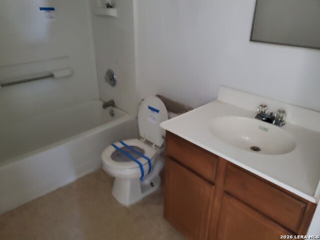 Image 7 of 12 For 223 Lebanon  