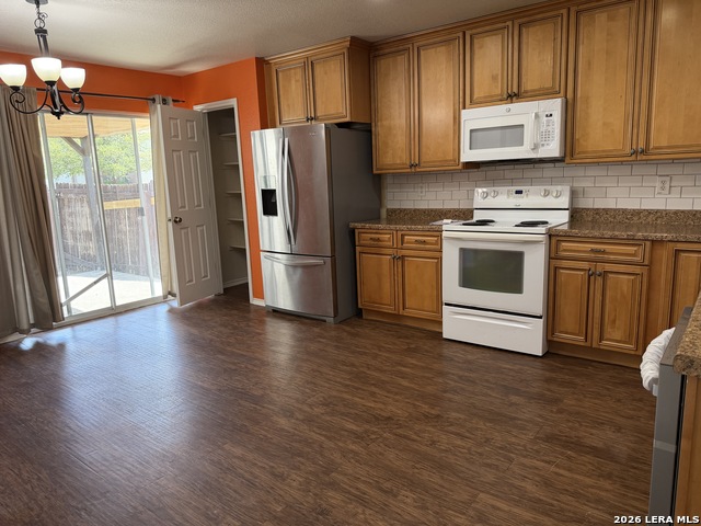 Image 19 of 44 For 11102 Anarbor Field