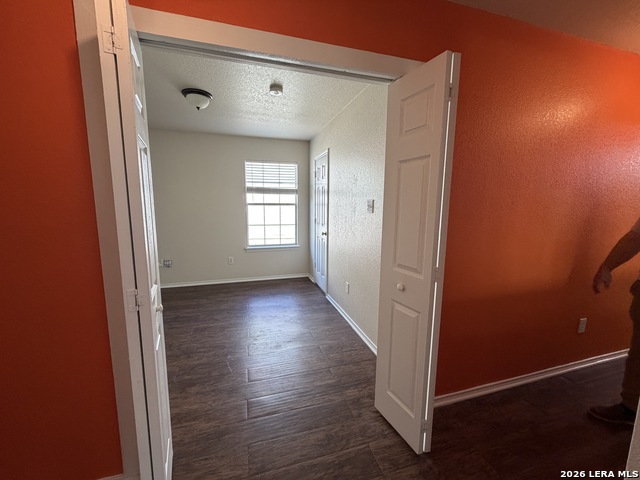 Image 25 of 44 For 11102 Anarbor Field