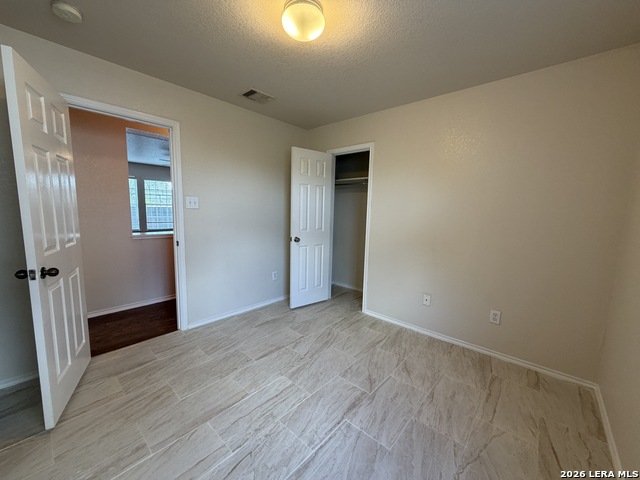 Image 33 of 44 For 11102 Anarbor Field