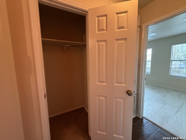 Image 35 of 44 For 11102 Anarbor Field