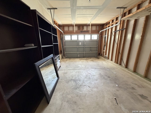 Image 39 of 44 For 11102 Anarbor Field