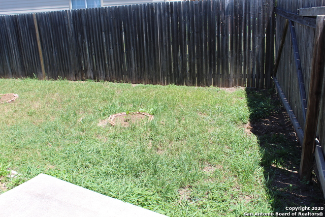 Image 43 of 44 For 11102 Anarbor Field