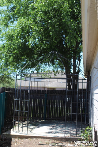 Image 44 of 44 For 11102 Anarbor Field