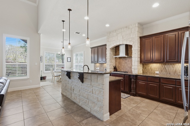 Image 11 of 42 For 9718 Rosemire