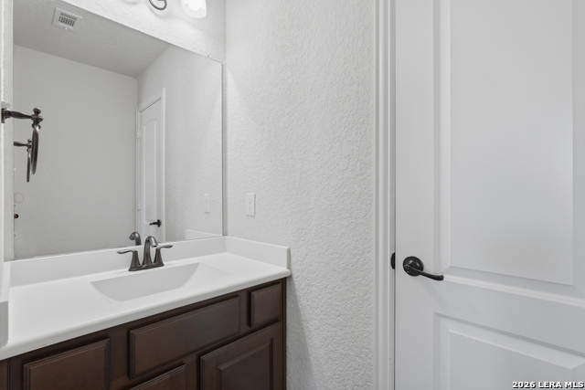 Image 28 of 42 For 9718 Rosemire