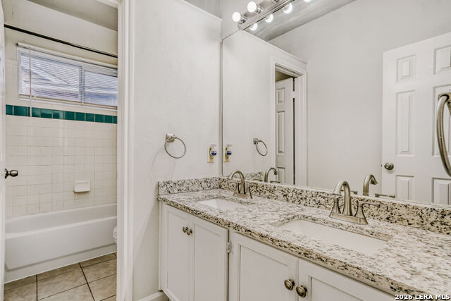 Image 20 of 25 For 6374 Parkland Oaks Dr