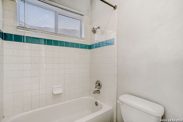 Image 21 of 25 For 6374 Parkland Oaks Dr