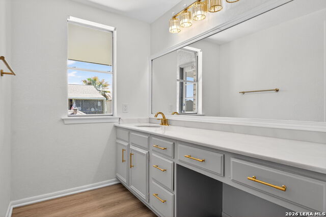 Image 32 of 42 For 3678 Hidden  1401