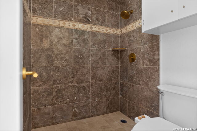 Image 34 of 42 For 3678 Hidden  1401