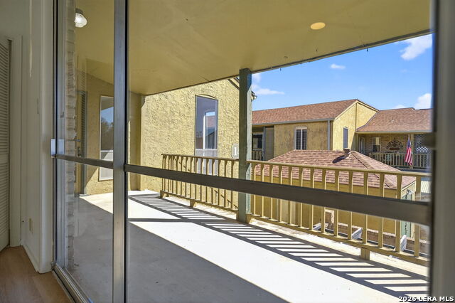 Image 8 of 42 For 3678 Hidden  1401