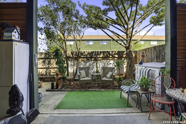 Image 18 of 22 For 3678 Hidden Dr.  502e