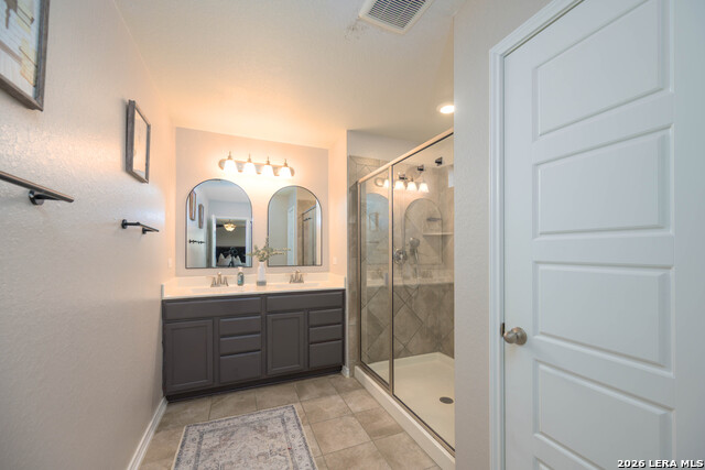 Image 10 of 20 For 7802 Blackhawk