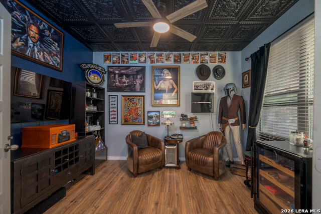 Image 16 of 20 For 7802 Blackhawk