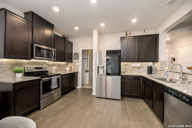 Image 7 of 20 For 7802 Blackhawk