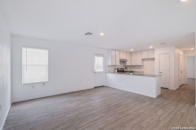 Image 12 of 27 For 9422 Somerset Way