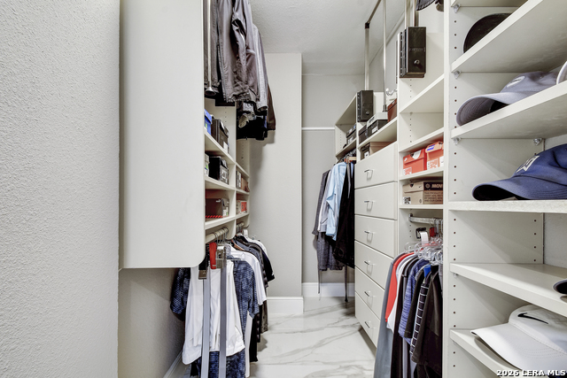 Image 19 of 33 For 35 Rue Charles S