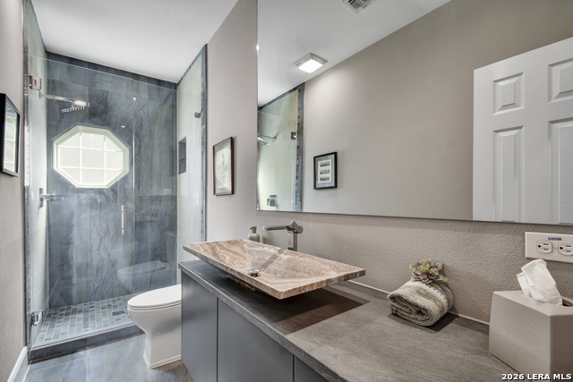 Image 21 of 33 For 35 Rue Charles S