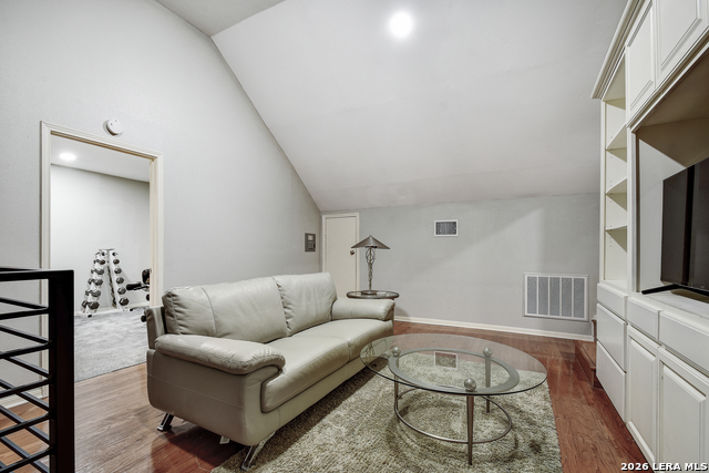 Image 25 of 33 For 35 Rue Charles S