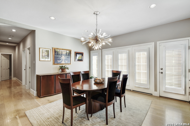 Image 6 of 33 For 35 Rue Charles S