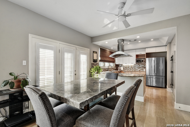 Image 8 of 33 For 35 Rue Charles S