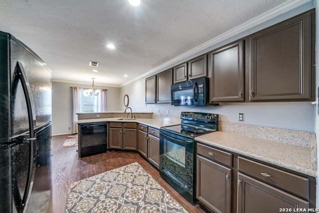 Image 13 of 33 For 13127 Almond Bend