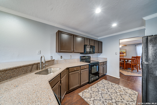 Image 14 of 33 For 13127 Almond Bend