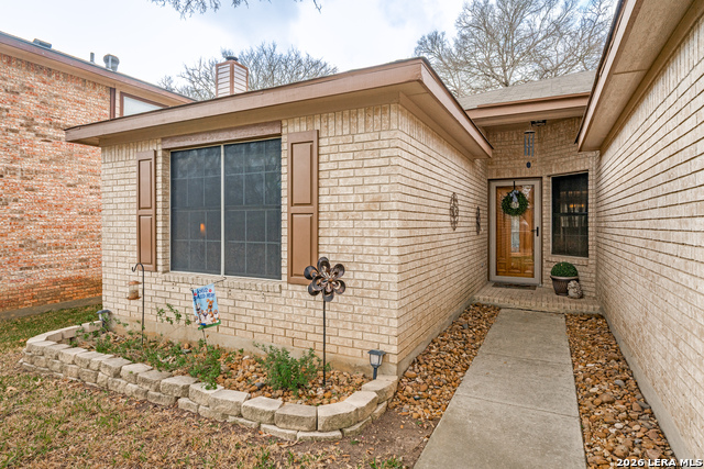 Image 3 of 33 For 13127 Almond Bend