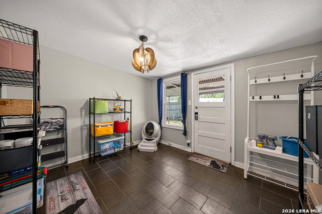 Image 14 of 35 For 132 Vassar Ln