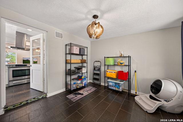 Image 15 of 35 For 132 Vassar Ln