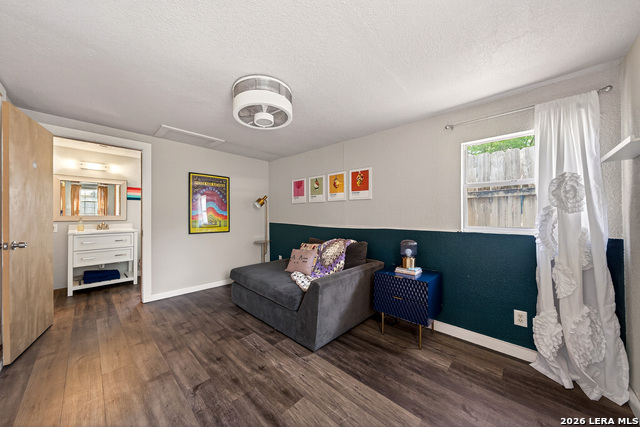 Image 31 of 35 For 132 Vassar Ln