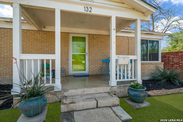 Image 4 of 35 For 132 Vassar Ln