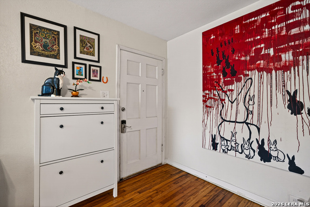 Image 5 of 35 For 132 Vassar Ln