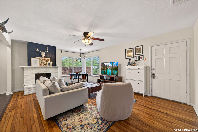 Image 6 of 35 For 132 Vassar Ln