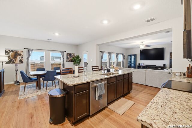 Image 4 of 19 For 9123 Bennett Forest