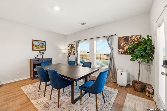 Image 5 of 19 For 9123 Bennett Forest