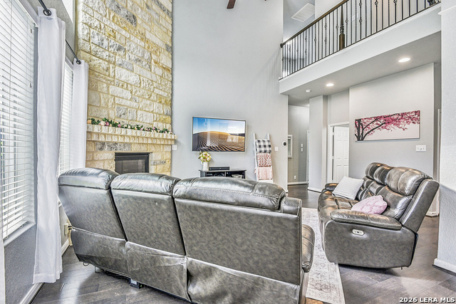 Image 20 of 55 For 8720 Stackstone