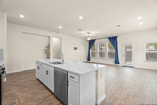 Image 15 of 31 For 15227 Maskette