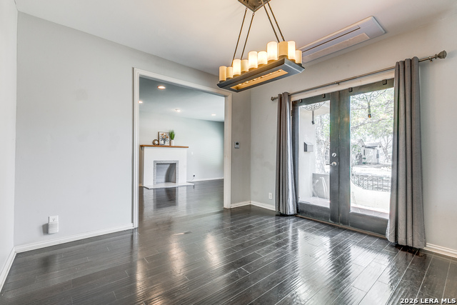 Image 8 of 25 For 1714 Summit W